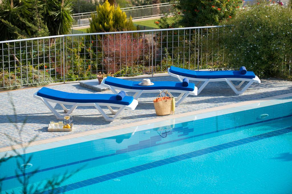 Danae Villas Chersonissos Buitenkant foto